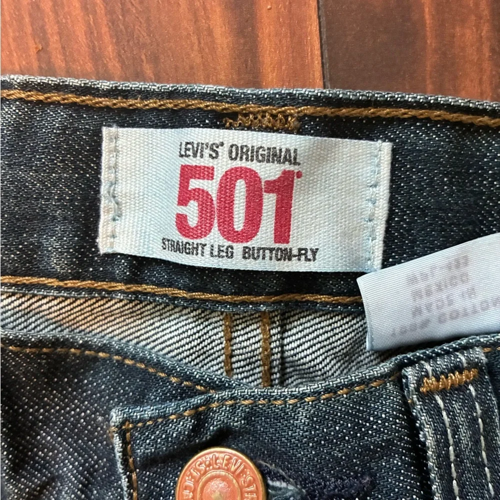 Men's Levi’s Straight Leg Jeans - Picture 2 of 4